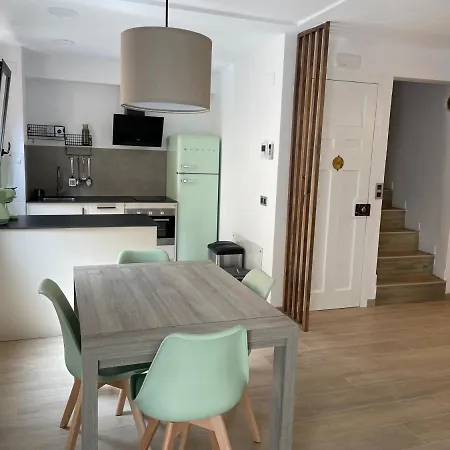 Ros Centric Cal Ros Holiday home Montblanc